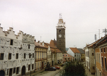 oprava krovu městské věže ve Slavonicích 2004