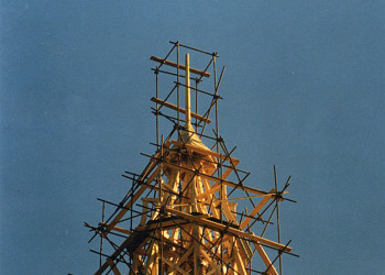 pohled na věž 2004